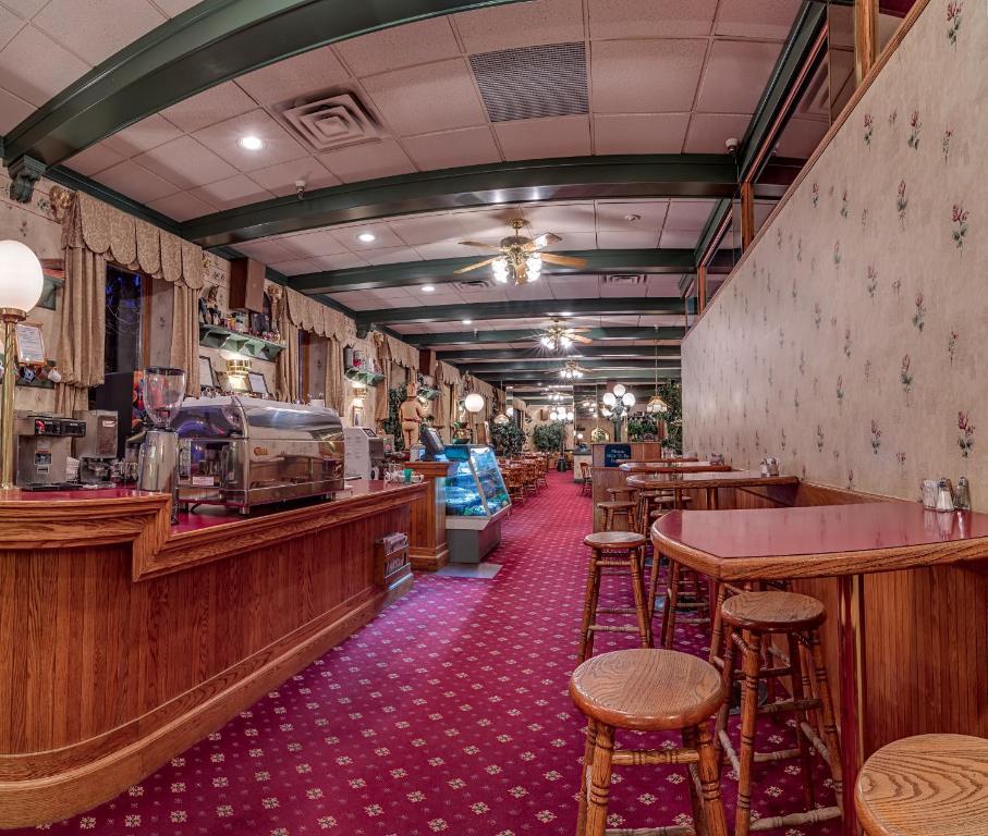 Athabasca Hotel Jasper Extérieur photo